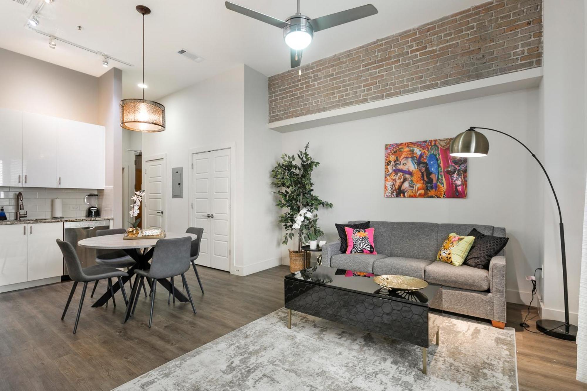 Urban Living In The Heart Of New Orleans Apartment Ngoại thất bức ảnh